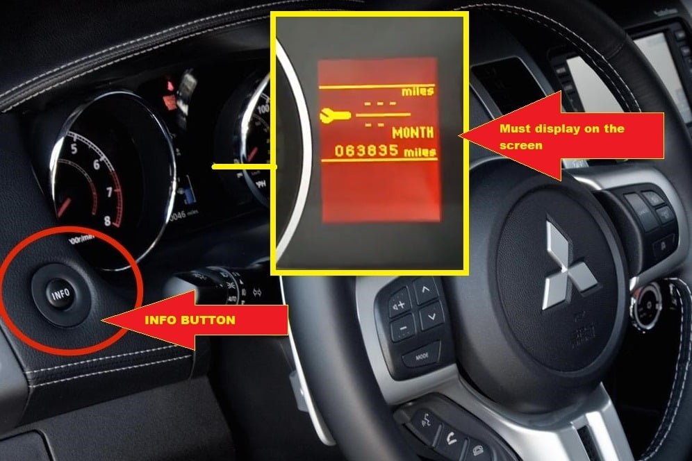 Mitsubishi Outlander Periodic inspection reset - info button
