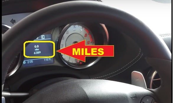 Mercedes-Benz SLS AMG Service Indicator reset -miles is displayed